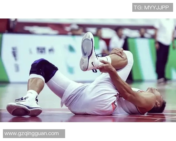 马尚布鲁克斯的篮球之路与职业生涯的精彩瞬间回顾与展望